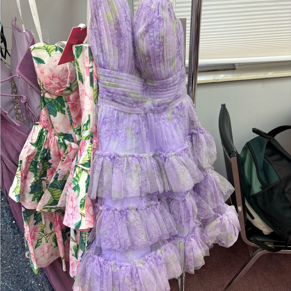 NWT Jovani cocktail Lavender Floral Dress size 6